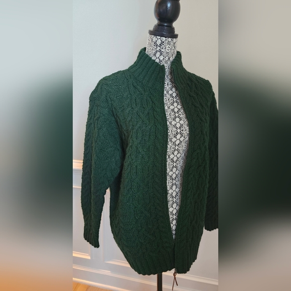 Lauren Ralph Lauren Deep Rich Green  Cardigan Sweater Generous Small P2P 23" - Picture 4 of 11